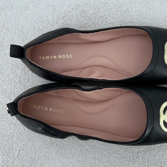 Taryn Rose Womens Rosie Leather Flats 8.5 Black Slip On Weatherproof - Picture 6 of 10